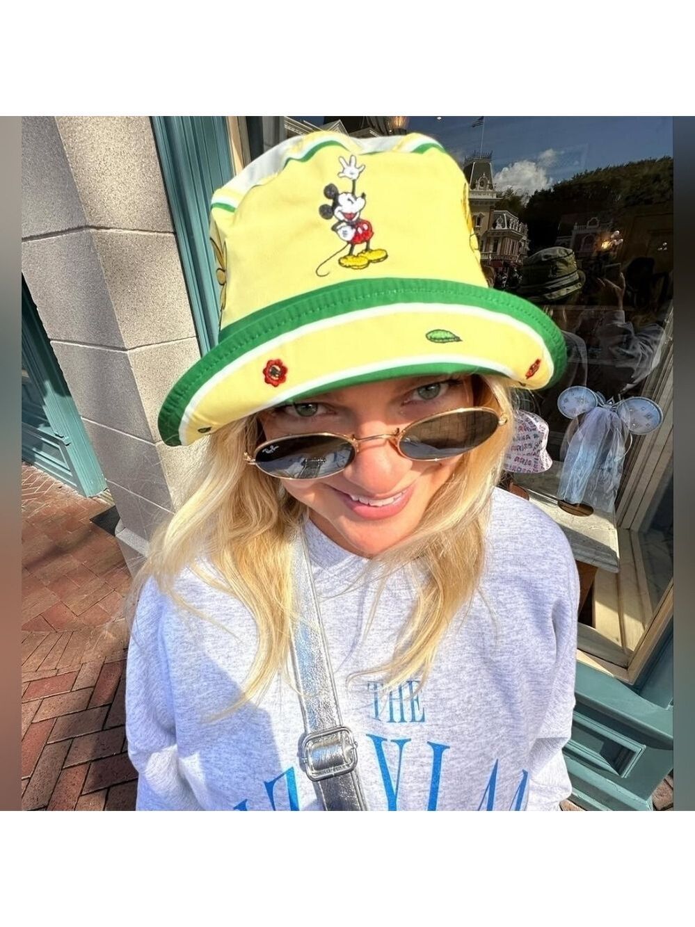 NWT Disney Parks Yellow Green Mickey Garden Embroidered Bucket Hat
